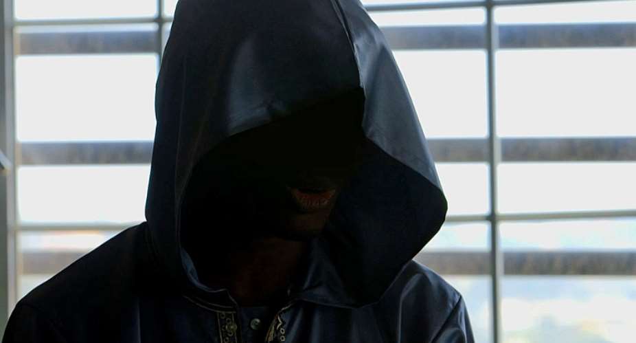 Anas Is a Private Investigative Mercenary – Part 2