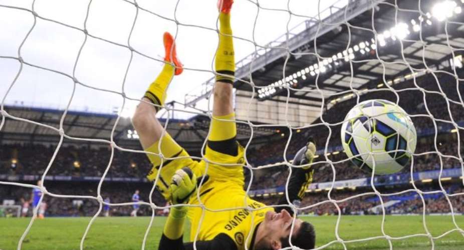 Chelsea 2-1 Stoke: Hazard, Remy fire Chelsea into seven point lead