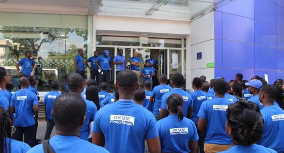 Tigo staff hit the streets to interact with customers on 'Lion's Day'