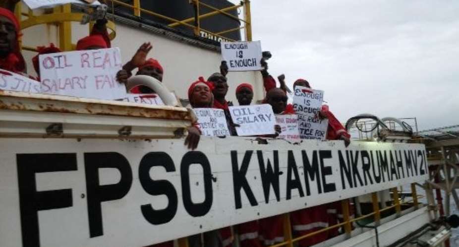 Demo at sea: Ghanaian rig workers protest on FPSO