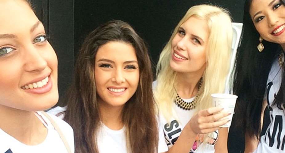 Israeli selfie from Miss Universe contest causes stir in Lebanon