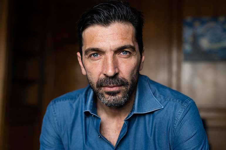 1015201912413-j4eq276ggb-54b3769d-190510sr gbuffon p1983 007