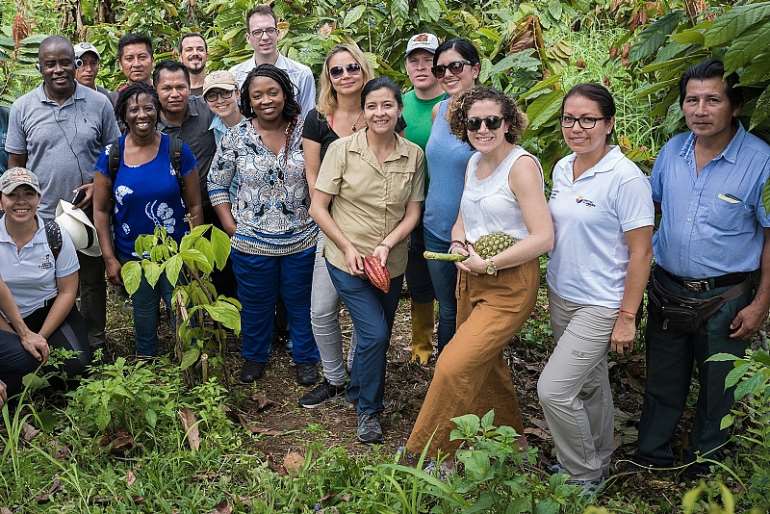 10172018110928 vaqdthfssn pix 2 the ghana delegation on the fied visit in the amazon forest