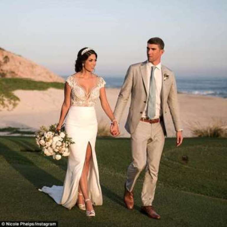 Michael Phelps Swimmer shares pictures from wedding