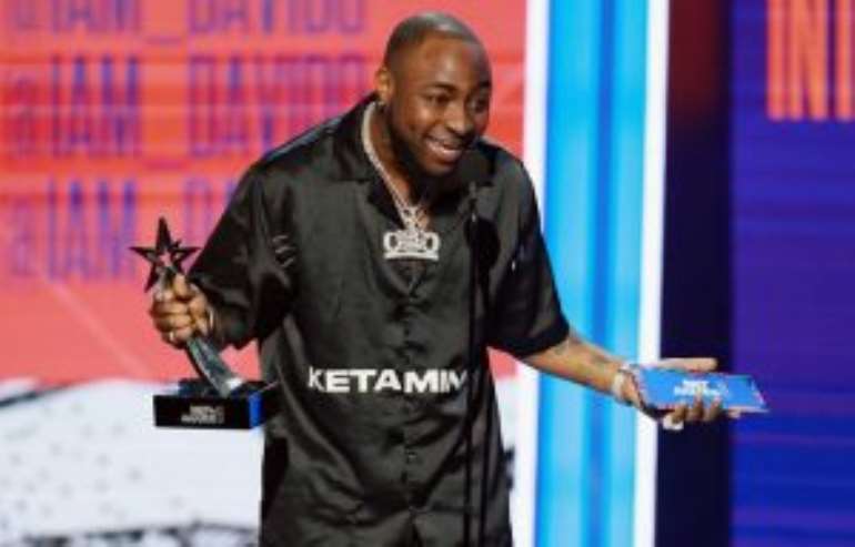 1126201824132 m6itl8w331 davido300x192