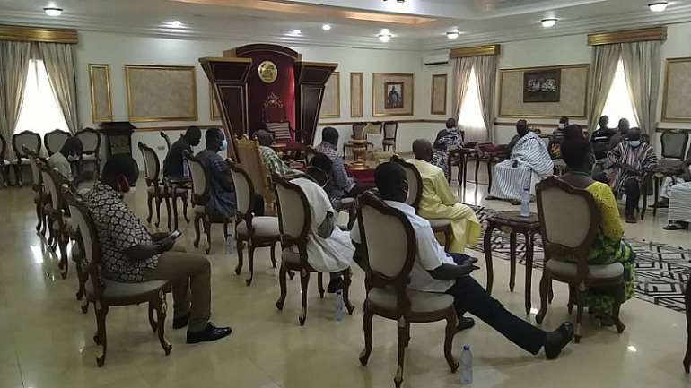 452021100603-0eu2xkjwwr-okyenhene-courtesy-call-1
