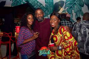 Olamide, Praiz, Shizzi & more turn up for Life's a Beach Party
