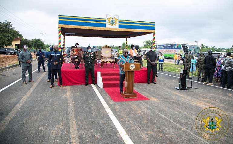6262020113604-h40o2r6eey-president-akufo-addo-commissions-suhum-interchange-3.jpeg