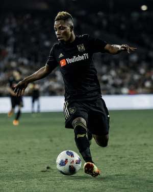 Ghanaian Forward Latif Blessing Stars In Los Angeles Derby