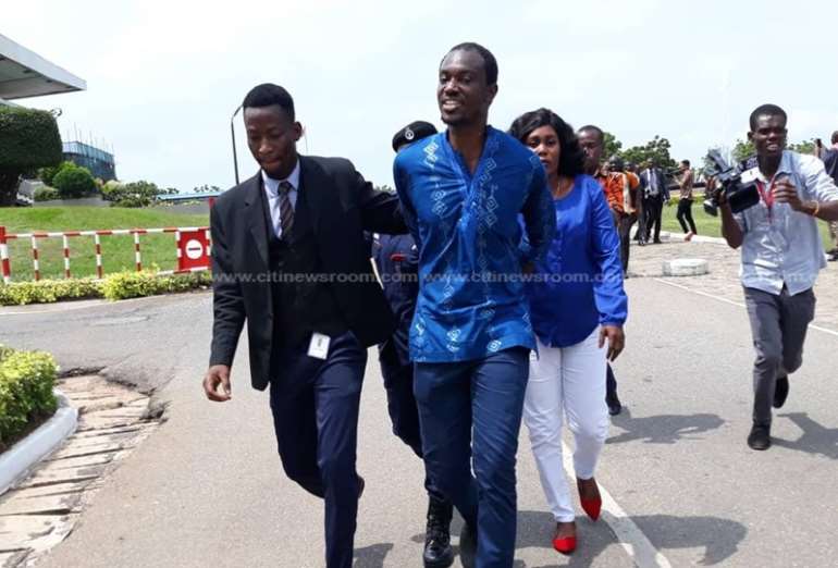 8112019113603-0e72xlkwwr-ernesto-yeboah-others-arrested-in-parliament-during-protest-against-new-complex-1