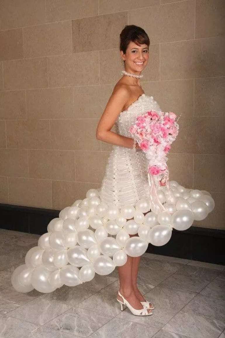 Weirdest Wedding Dresses Best 10 - Find the Perfect Venue for Your ...