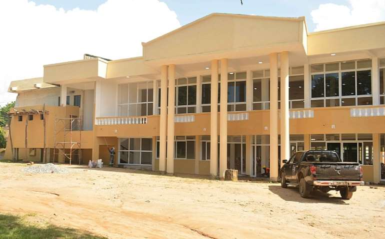 915202083604-qulxoba443-koforidua-theatre
