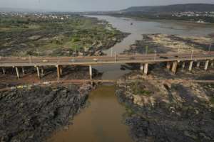 The bridge is the most recent of three structures spanning the river dividing the Malian capital. By NICOLAS REMENE (AFP)