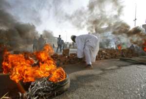 The United States says Russia helped Sudan's former military regime suppress pro-democracy protests, like seen here in 2019 outside the army headquarters. By Ashraf SHAZLY (AFP/File)