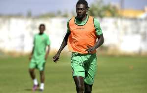Togo's Emmanuel Adebayor takes part in a training session at the Diamars Institut in Mbour, as part of th preparations for the upcoming 2017 Africa Cup of Nations in Gabon, on January 6, 2017
