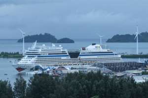 Tourists have been allowed onto Cousin Island since 1972 but tourist boats cannot land directly on the isle. By Yasuyoshi CHIBA (AFP)
