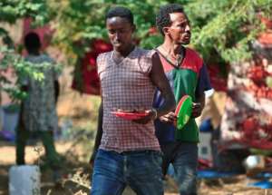 UNICEF has set up water tanks and the UN World Food Programme is handing out sorghum and lentil rations, assisted by the Sudanese Refugee Commission. By Ebrahim HAMID (AFP)