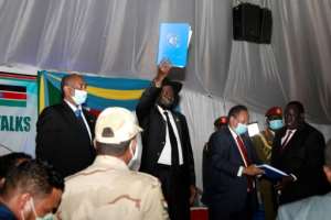 An agreement was celebrated in August in neighbouring South Sudan, which has hosted and mediated long-running talks between Khartoum and rebel commanders. By Akuot Chol (AFP)
