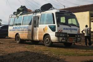 Every weekend, the ASCOVIME minibus heads out to a distant part of Cameroon, laden with medical gear and crammed with young doctors. By Adrien MAROTTE (AFP)