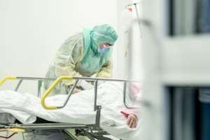 For some the lack of protective equipment has left them exposed. By Roni Lehti (Lehtikuva/AFP)