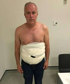 Jeffrey Lendrum was found to be wearing a body belt of bandages concealing eggs from vultures, falcons and kites as well as two newly-hatched African fishing eagles chicks His body belt was designed to