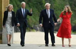 Johnson (2R) and his wife Carrie Johnson (R) met with Biden and US First Lady Jill Biden in Cornwall on Thursday. By Brendan SMIALOWSKI (AFP)