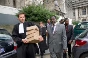 Lawyer Christophe Marchand, on the left, and François Lumumba, the son of Patrice Lumumba (photo / Belga).  By FILIP CLAUS (BELGA / AFP / File)