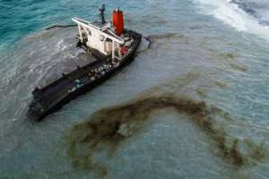 Mauritius declared an environmental emergency and salvage crews raced against the clock to pump the remaining 3,000 tonnes of oil off the ship. By STRINGER (AFP)