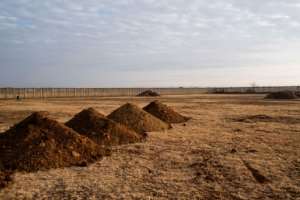 Mounds of soil mark where graves were dug at the Honingnestkrans Cemetery in Pretoria for victims of COVID-19 in July 2020. By WIKUS DE WET (AFP/File)