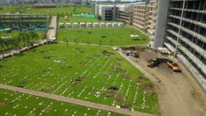 New graves at the Jardines de la Esperanza cemetery in Guayaquil, Ecuador. By Jose Sánchez (AFP)