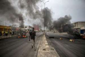 Protesters in early May barricaded the streets of Cadjehoun, the stronghold of Boni Yayi. By Yanick Folly (AFP)