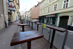Restaurants and bars have been closed in many countries as coronavirus cases surge. By Denis LOVROVIC (AFP/File)
