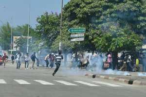 Riot police used tear gas to disperse Gbagbo supporters on Thursday. By Issouf SANOGO (AFP/File)