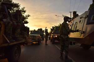 Senegalese ECOWAS (Economic Community of West African States) soldiers arrive in Banjul on January 22, 2017