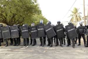 Security forces scuffled with Sonko supporters. By Seyllou (AFP)