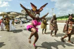 Ivory Coast story-teller Ahuie Olivier Philo performs in Abidjan during the Market for African Performing Arts (MASA)