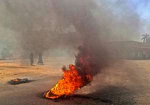 Sudanese protesters burn tyres during an anti-government demonstration on January 18, 2019 in the capital Khartoum. By - (AFP/File)