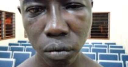 Police Officer Saves Trader From Being Lynched Over Gh¢7