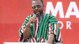 Lets not retaliate South Africas xenophobia — Kofi Okyere Darko advises Ghanaians
