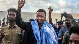 Somali referee Omar Artan arrives to a heros welcome in Mogadishu June 10, 2026; after being denied entry to the US  for the World Cup. -  Hassan Ali Elmi, AFP