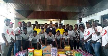 Black Queens Recieve Donation From GOC And Ghana Rugby