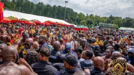 The crowd at Akwasidae USA