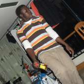 Chuck Taylor Bonsu