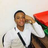 Adu  Dennis 